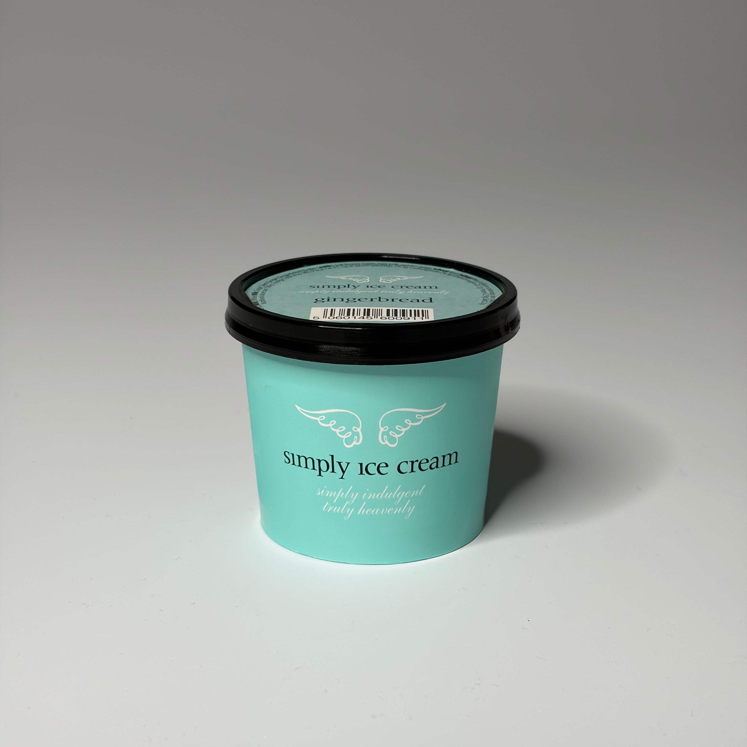 Mini (120ml) Gingerbread Ice Cream from Simply Ice Cream, photographed on a neutral background — ideal for dessert lovers in North London.